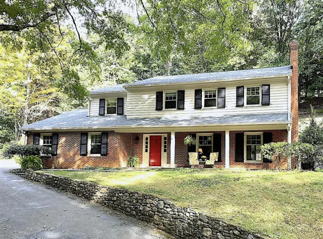 415 Willow Oak DR SW