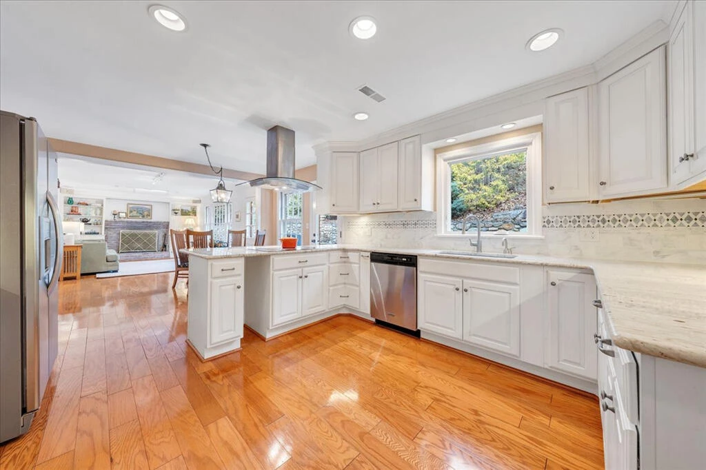 415 Willow Oak DR SW - Photo 6