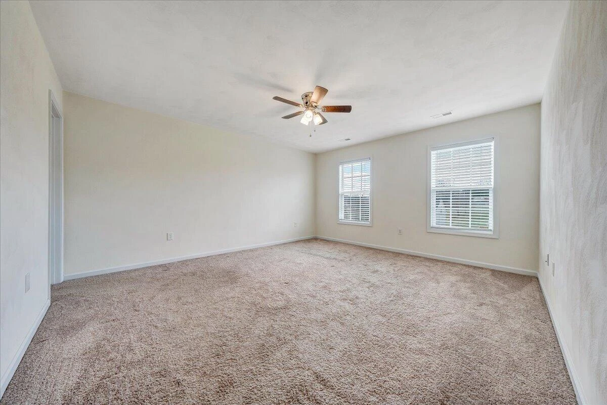 427 Cambridge Court RD - Photo 26