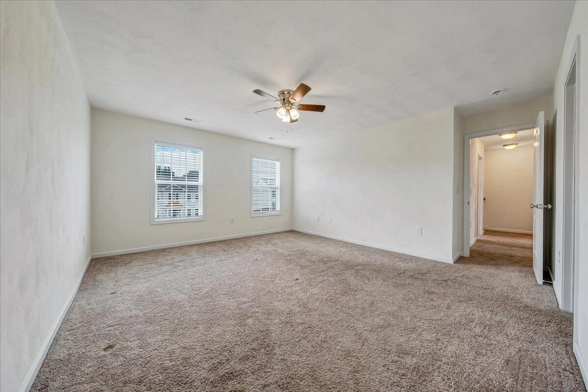 427 Cambridge Court RD - Photo 27