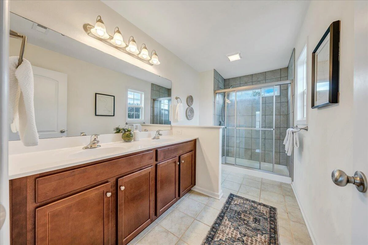 427 Cambridge Court RD - Photo 28