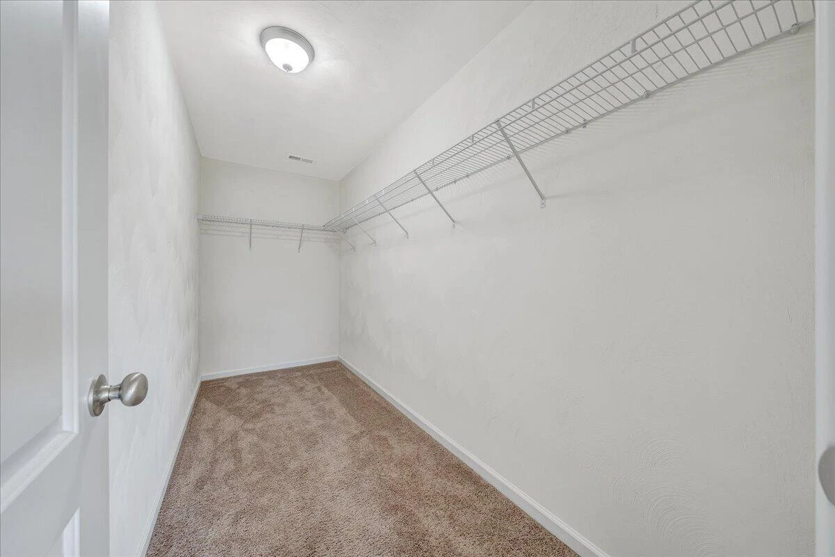 427 Cambridge Court RD - Photo 31
