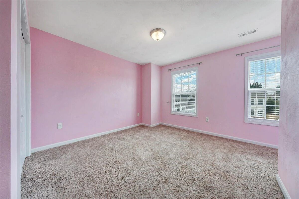 427 Cambridge Court RD - Photo 32