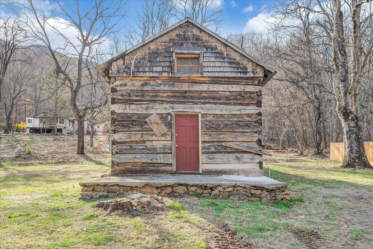 6023 Poor Mountain RD - Photo 21
