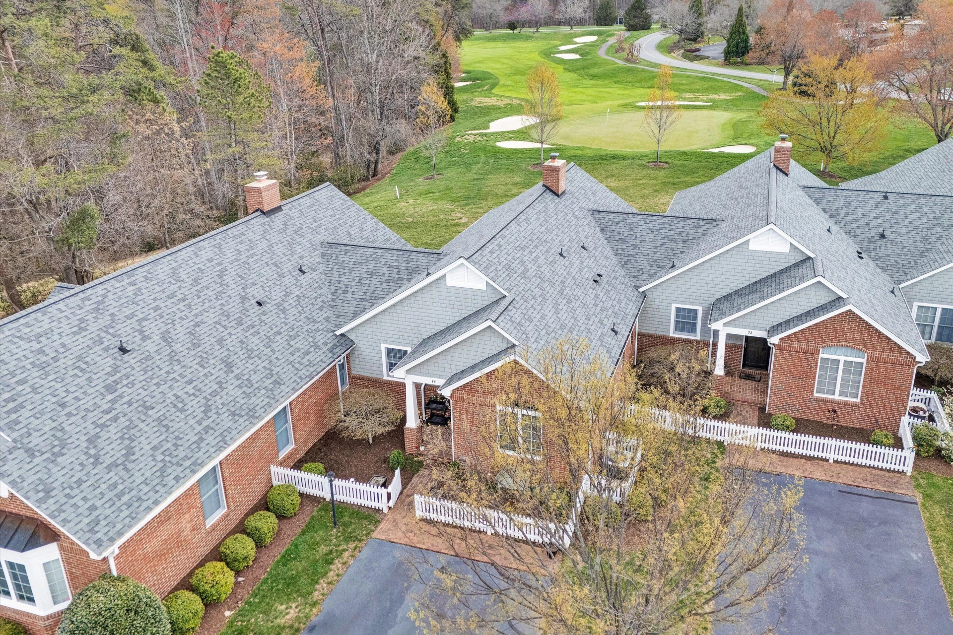 74 Village Green DR - Photo 2
