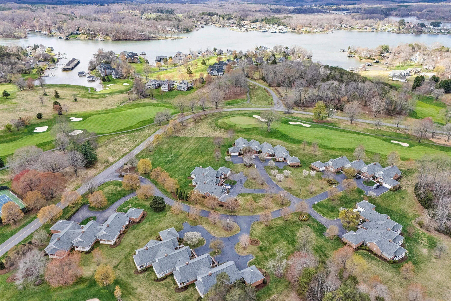 74 Village Green DR - Photo 32