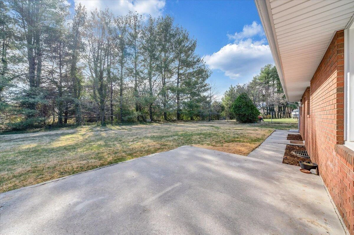 2771 Hillbrook DR - Photo 39