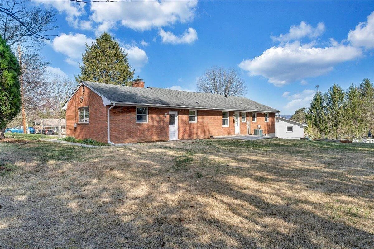 2771 Hillbrook DR - Photo 42