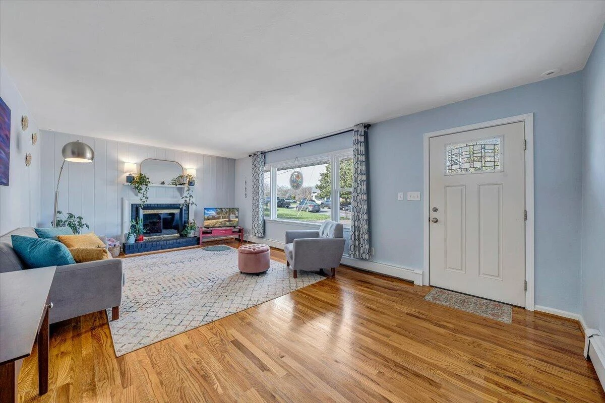2771 Hillbrook DR - Photo 8