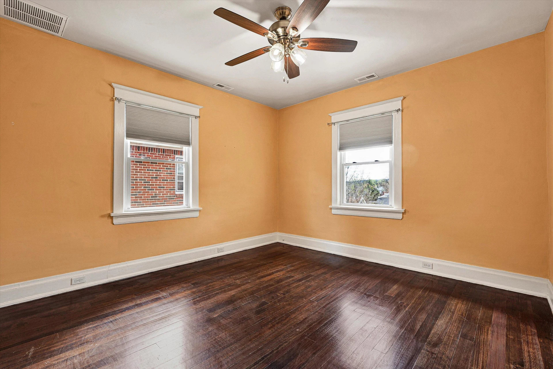 2114 Memorial AVE SW - Photo 21