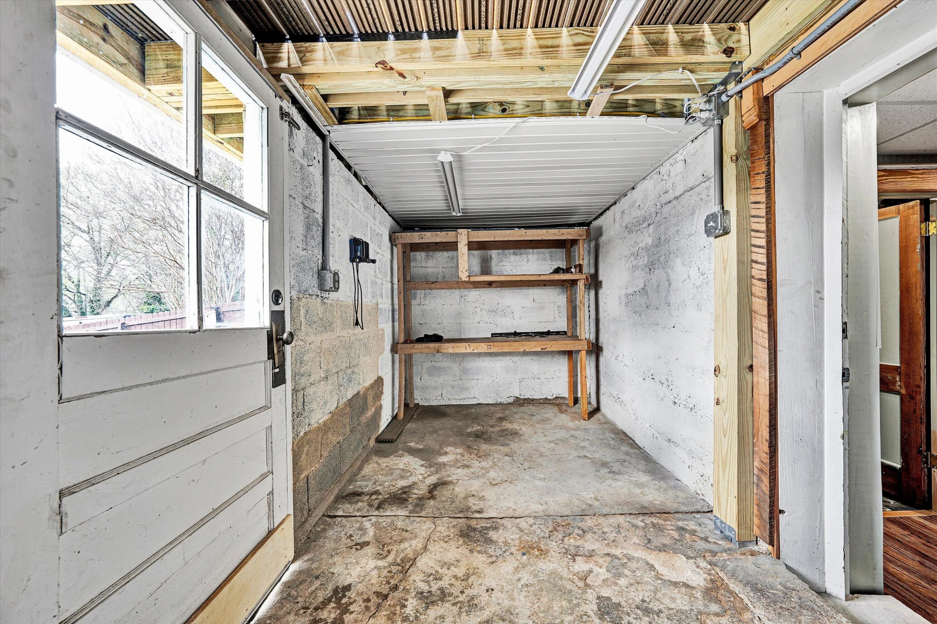 2114 Memorial AVE SW - Photo 43