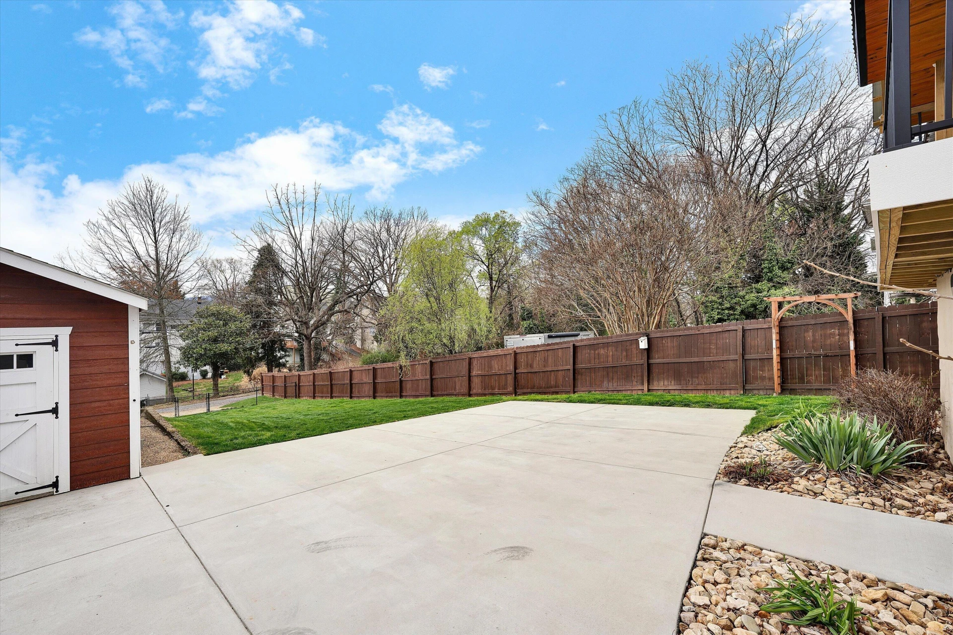 2114 Memorial AVE SW - Photo 49
