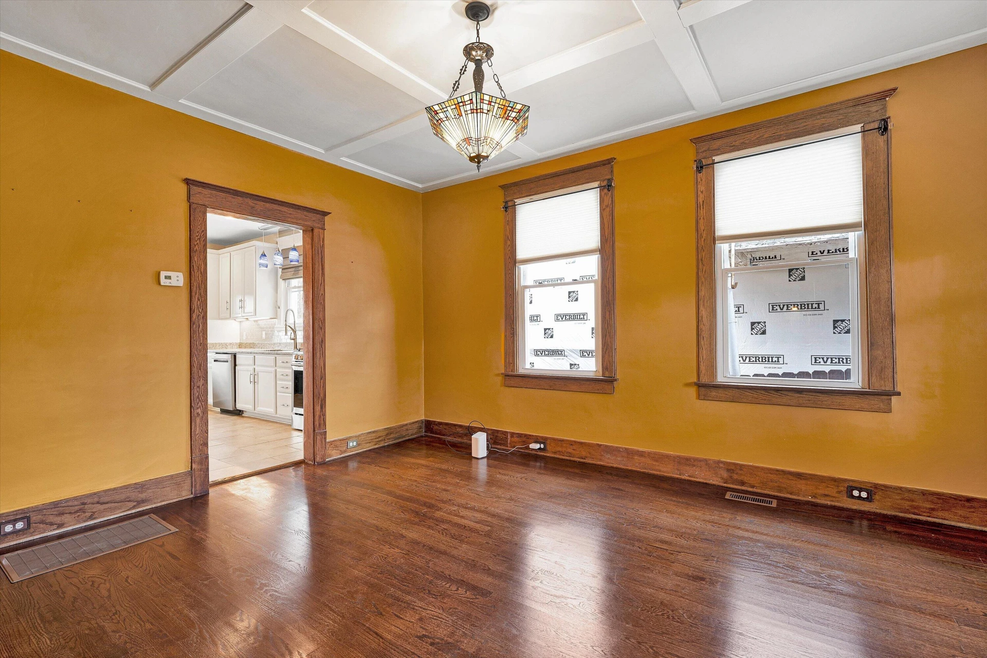 2114 Memorial AVE SW - Photo 9