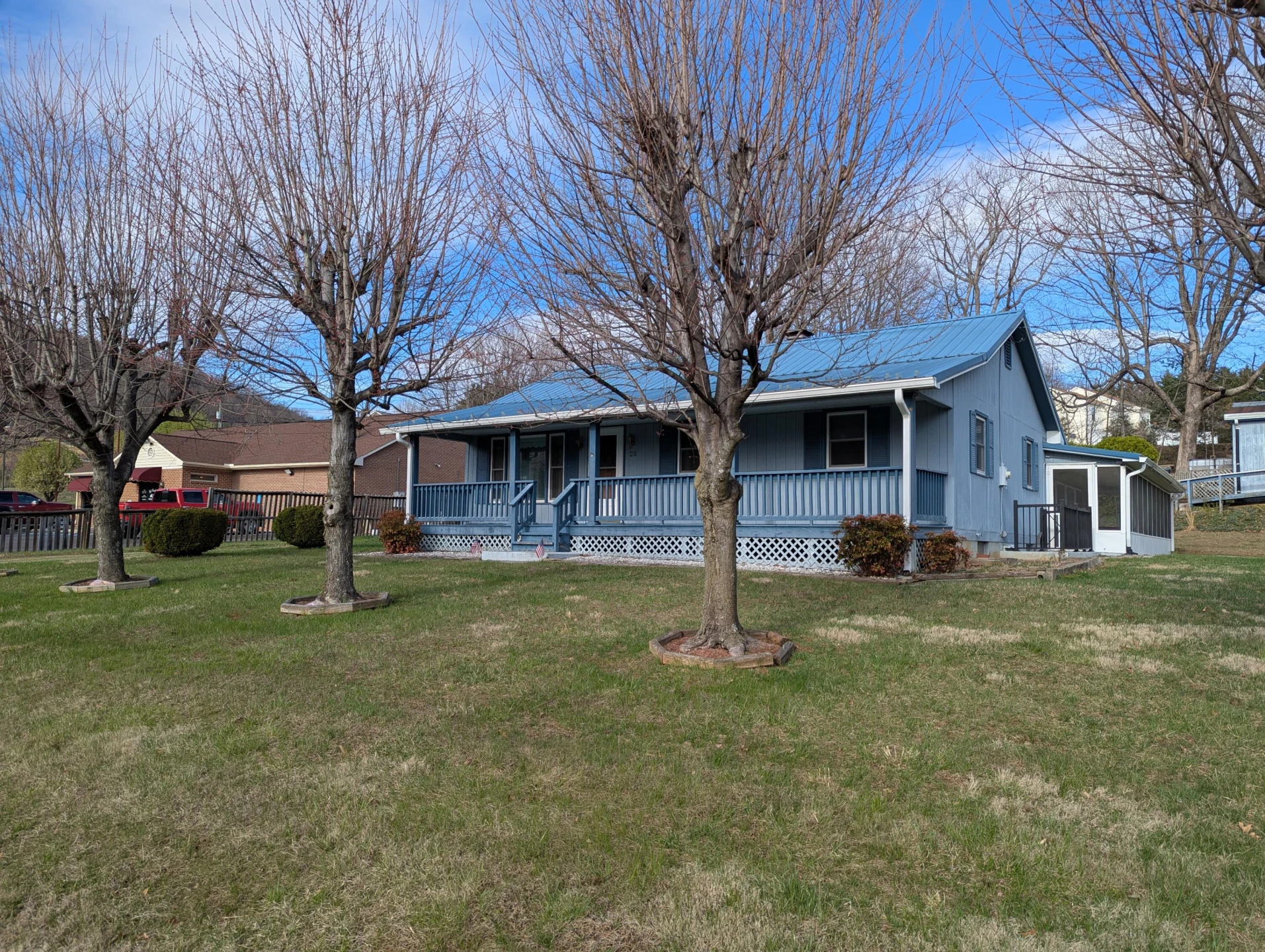 45 Meadow View AVE - Photo 51