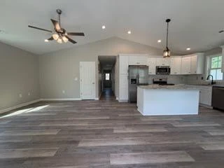2020 Colgate ST NE - Photo 6