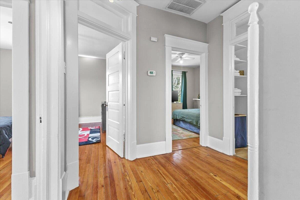 1825 Cambridge AVE SW - Photo 20