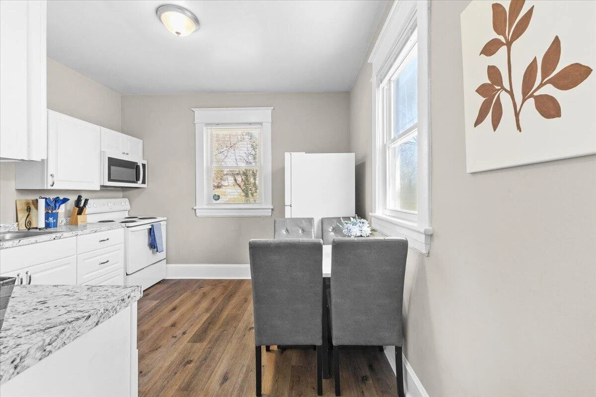 1825 Cambridge AVE SW - Photo 30
