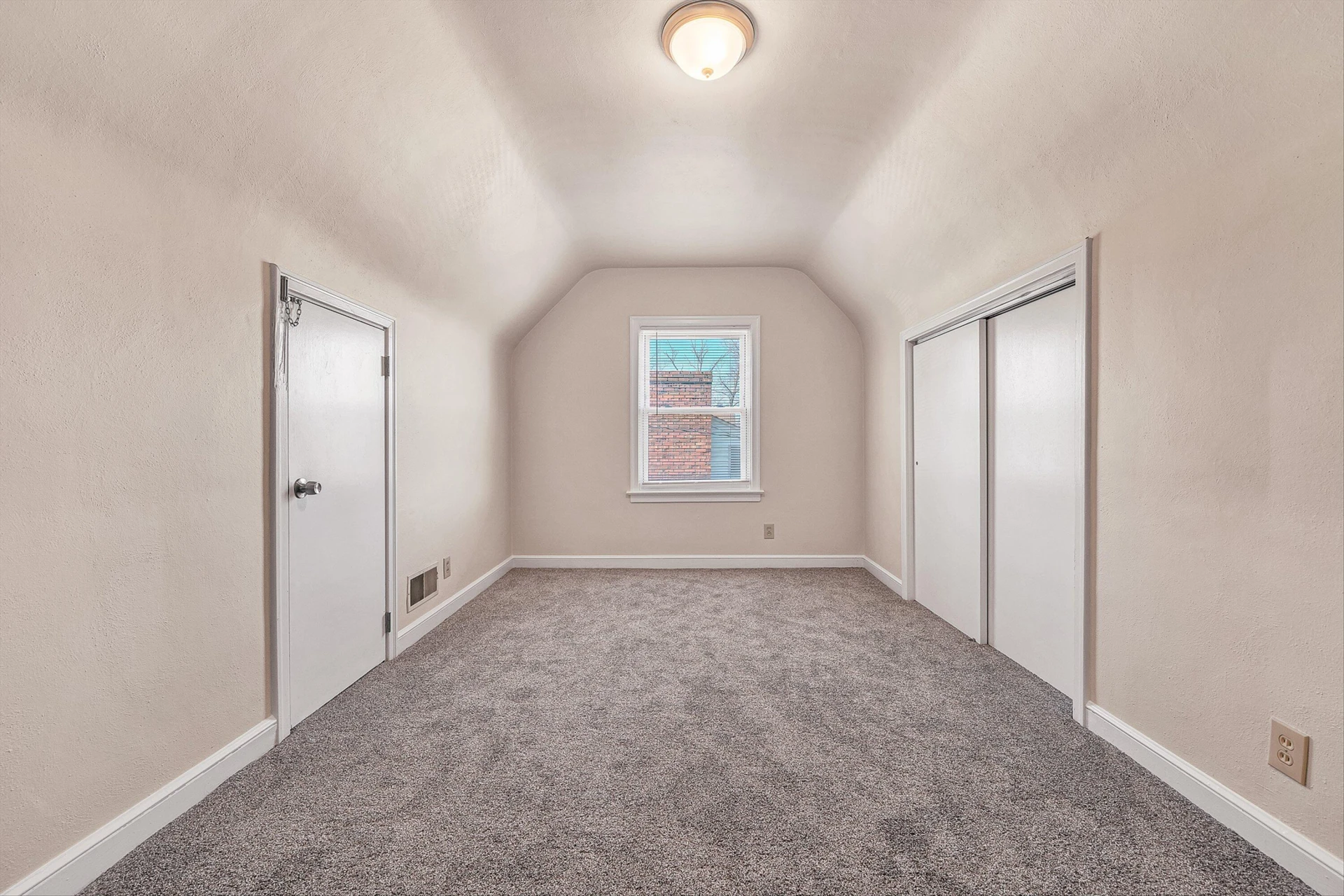 1013 Gardens RD SW - Photo 36