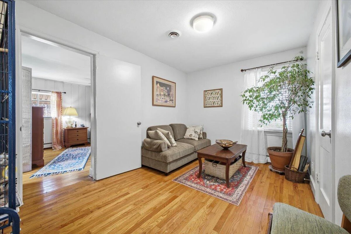 2219 Langdon RD SW - Photo 10