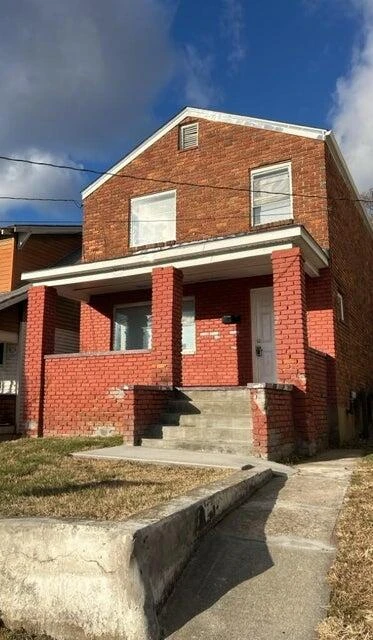 711 McDowell AVE NW