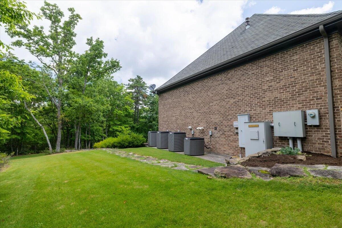 4255 Fortress DR - Photo 106