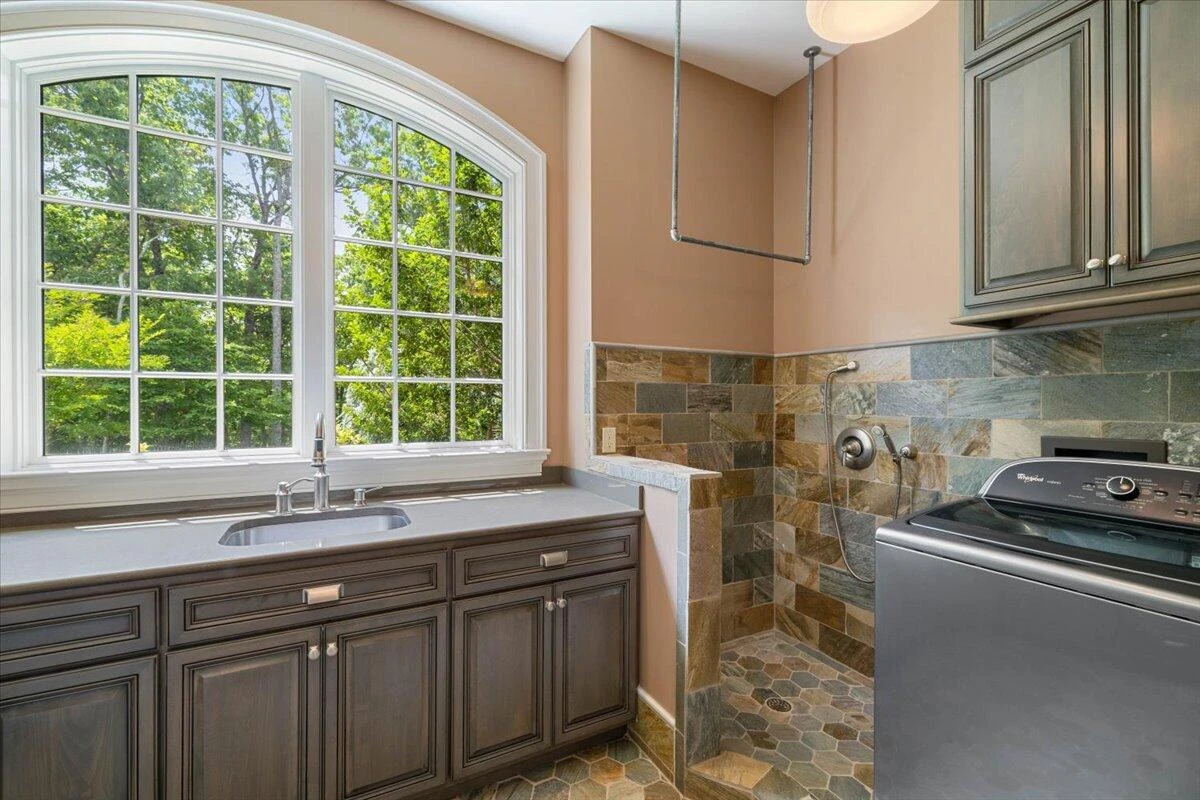 4255 Fortress DR - Photo 11