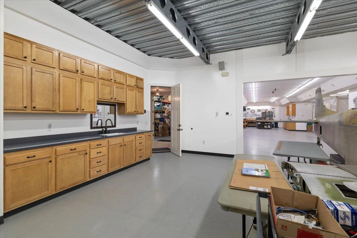 4255 Fortress DR - Photo 27