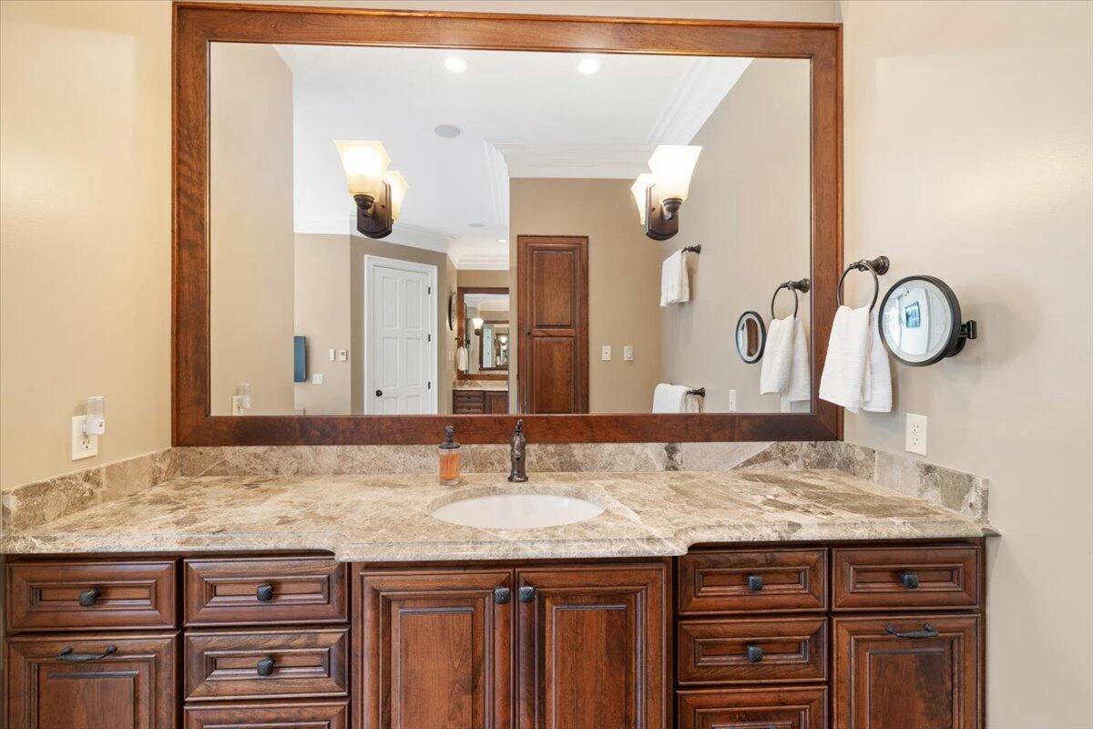 4255 Fortress DR - Photo 46