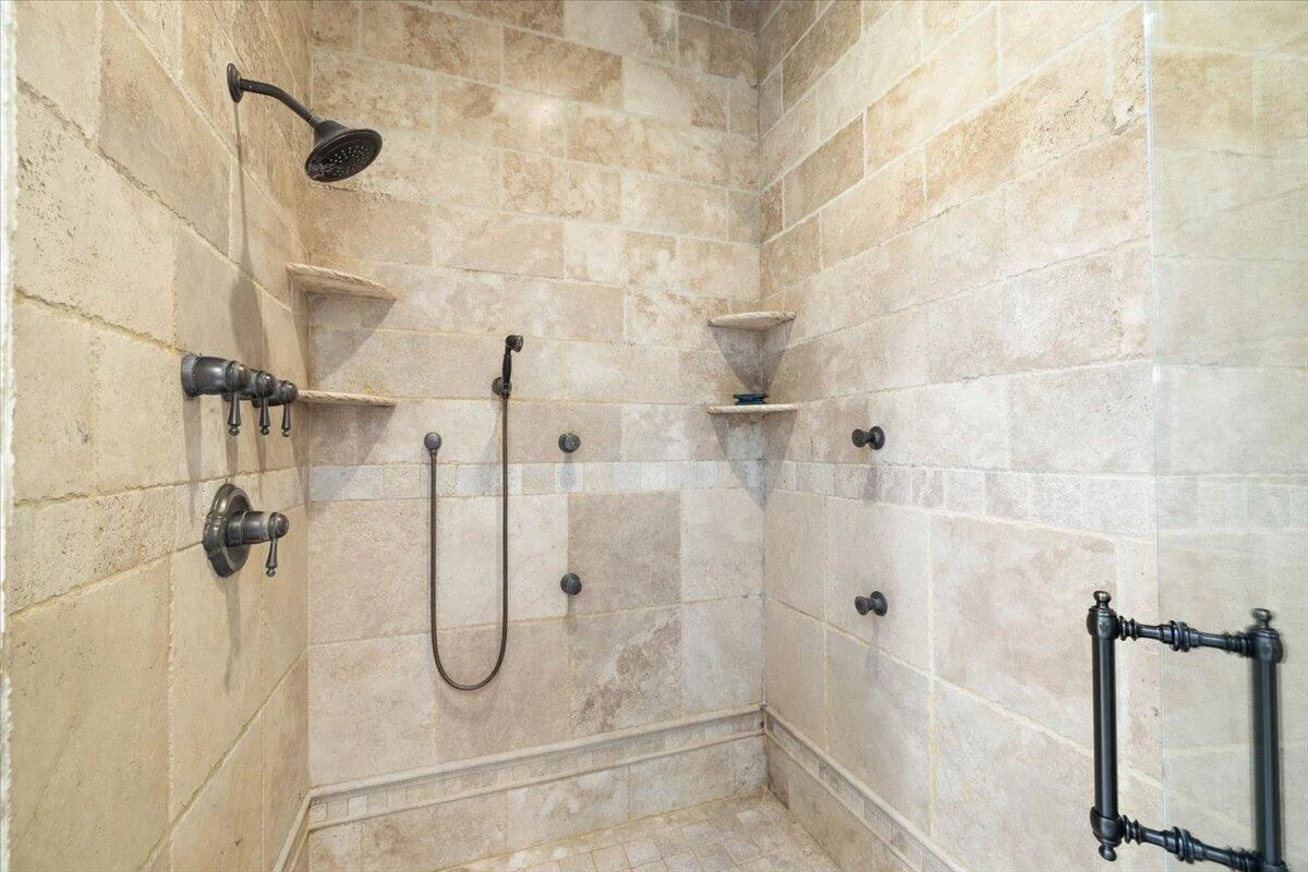 4255 Fortress DR - Photo 48