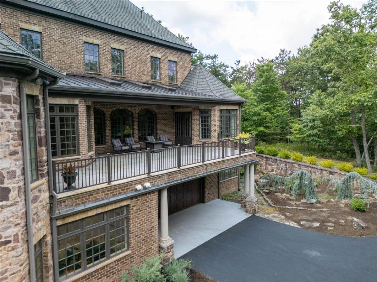 4255 Fortress DR - Photo 96