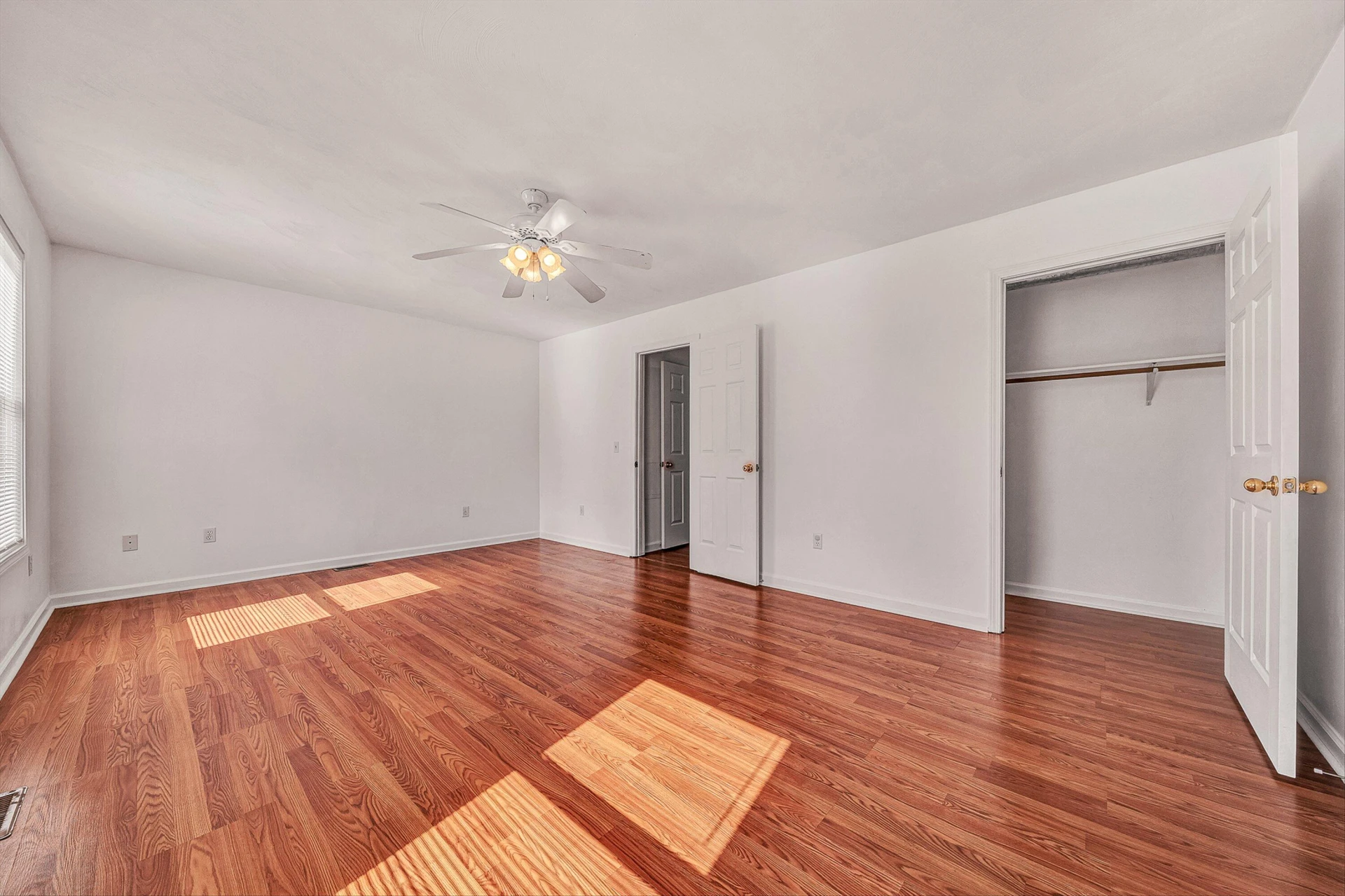 902 Bowman AVE - Photo 22