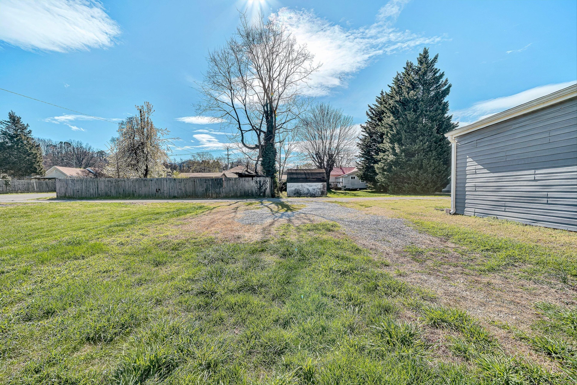 902 Bowman AVE - Photo 26