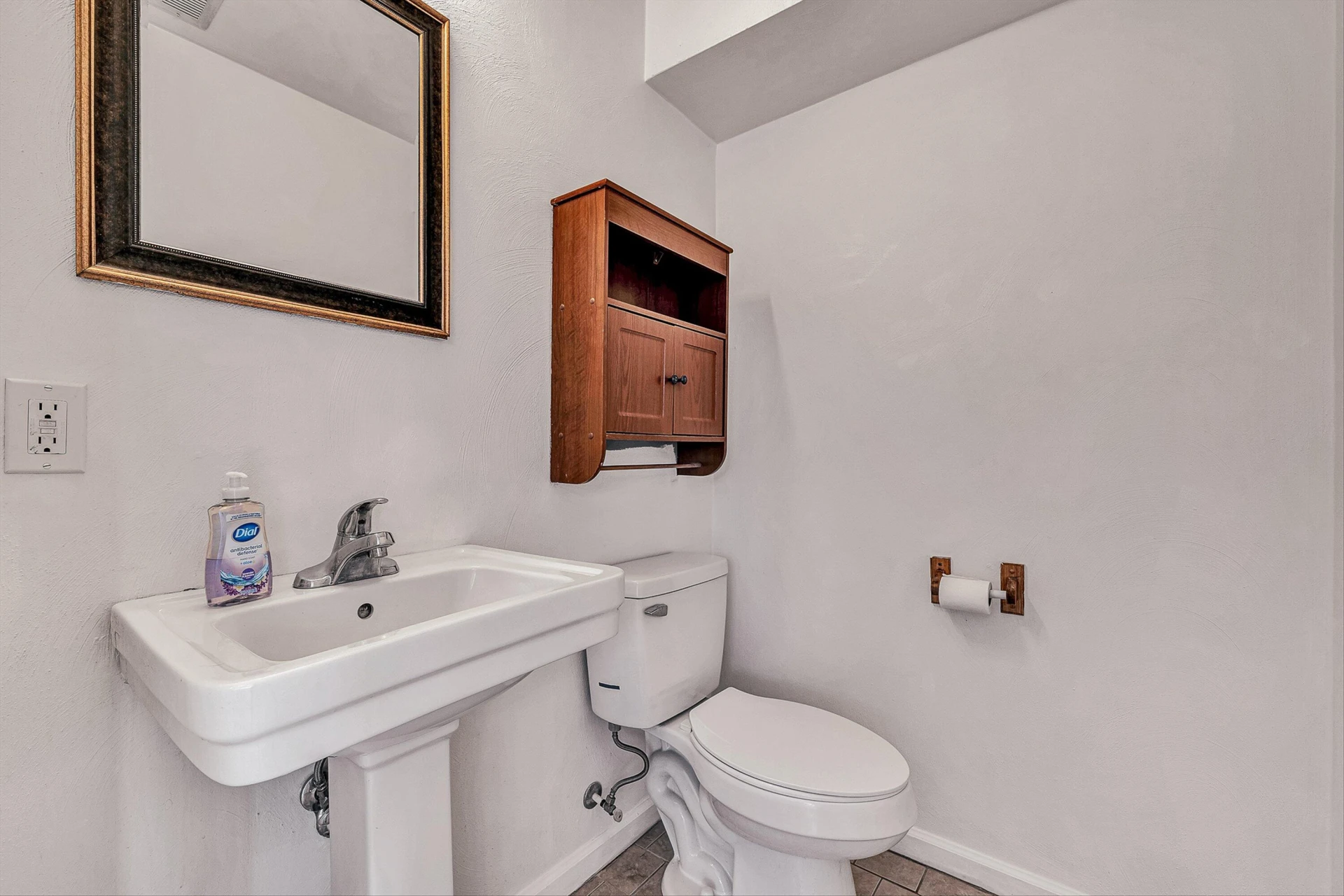 902 Bowman AVE - Photo 8