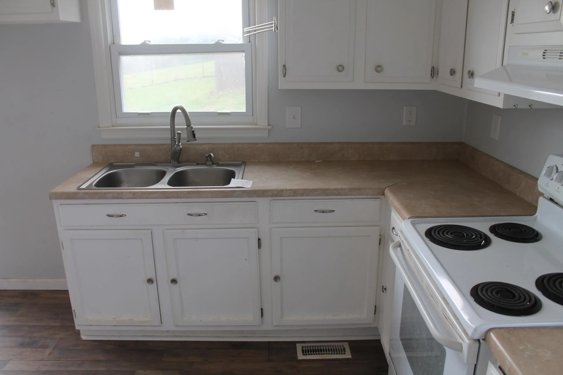 2157 Belltown RD - Photo 11