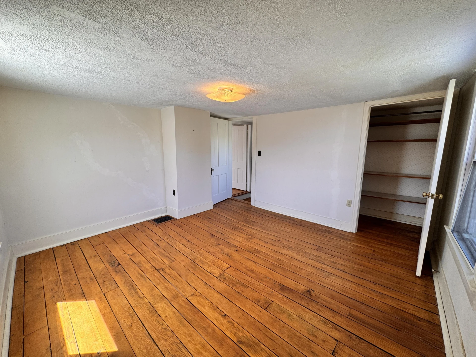 776 Spottswood RD - Photo 12