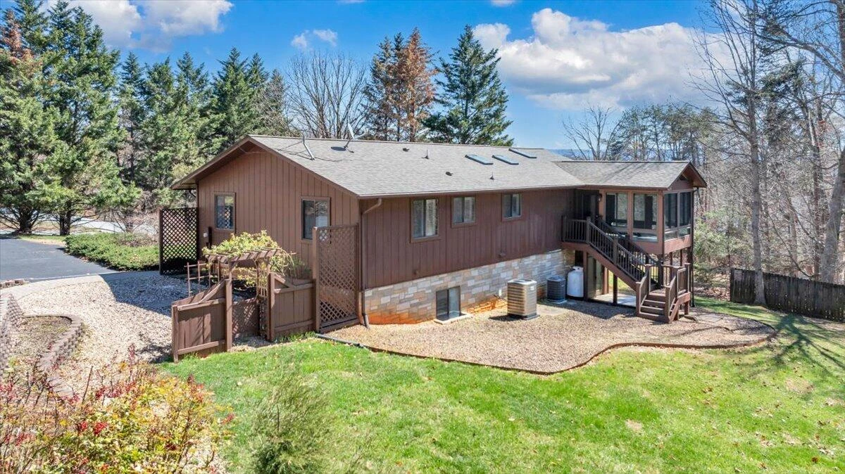 103 Twin Cove TRL - Photo 11