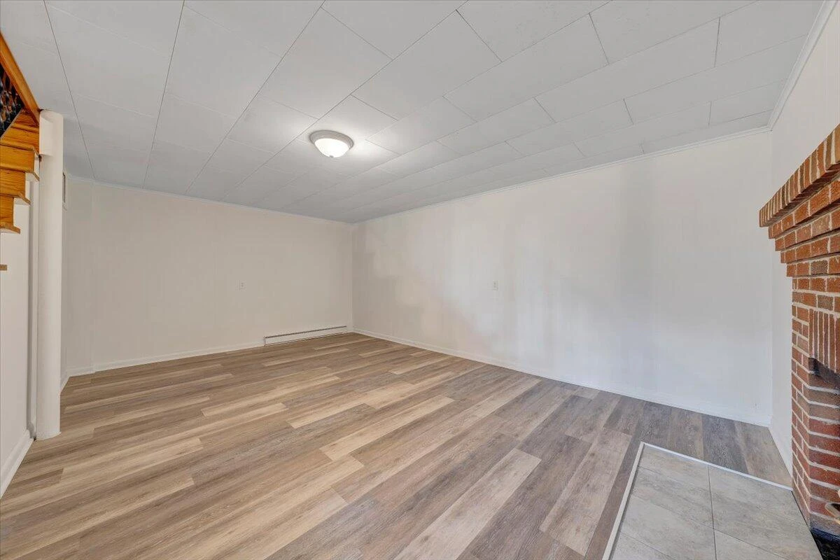 405 Hilltop DR - Photo 29
