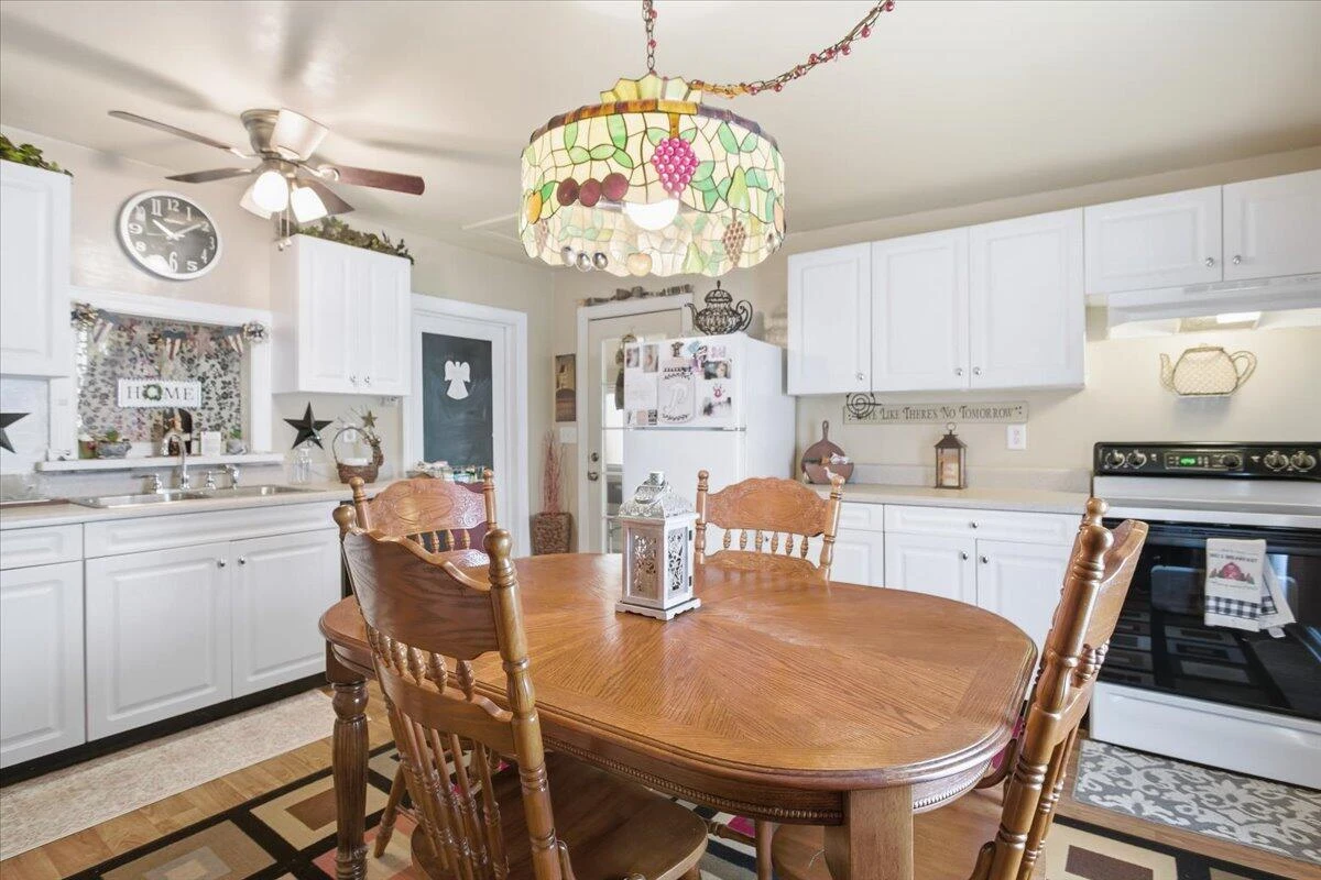 964 Hill AVE - Photo 18