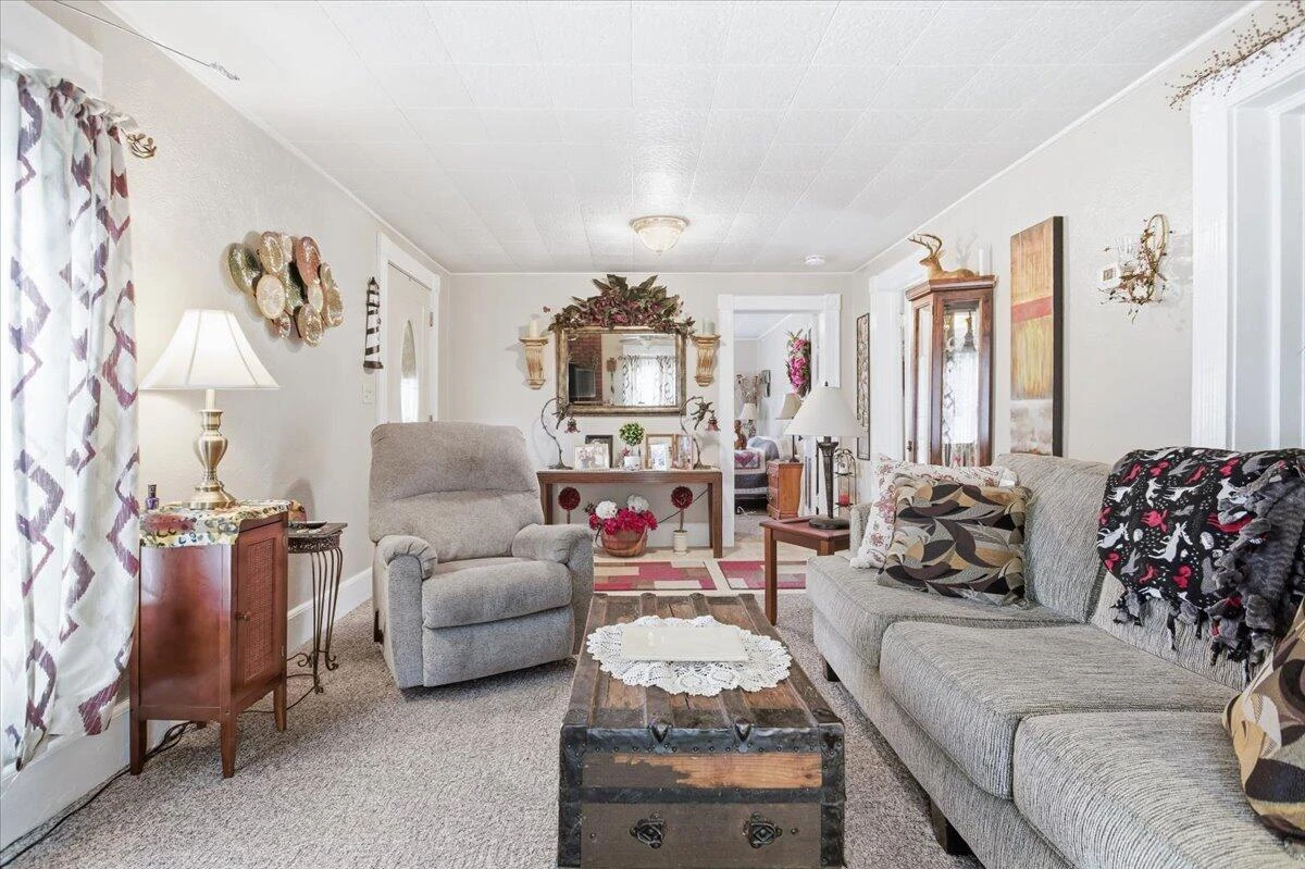 964 Hill AVE - Photo 7