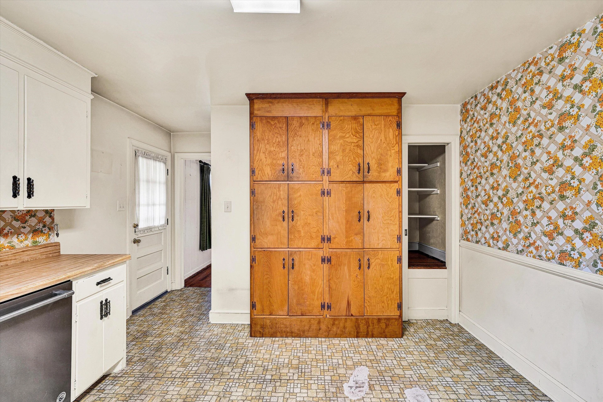 3038 Dover DR SW - Photo 12