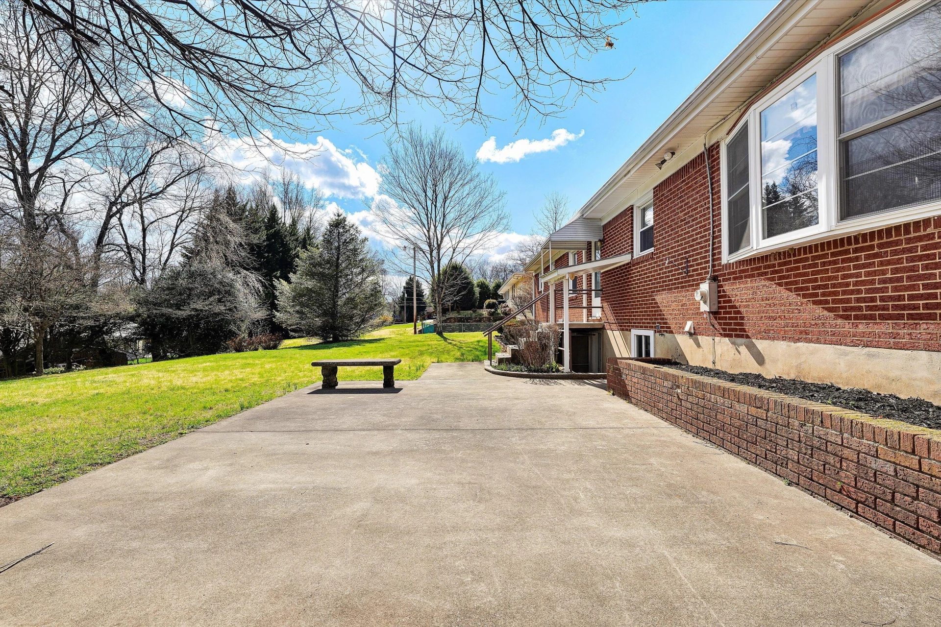 3038 Dover DR SW - Photo 28