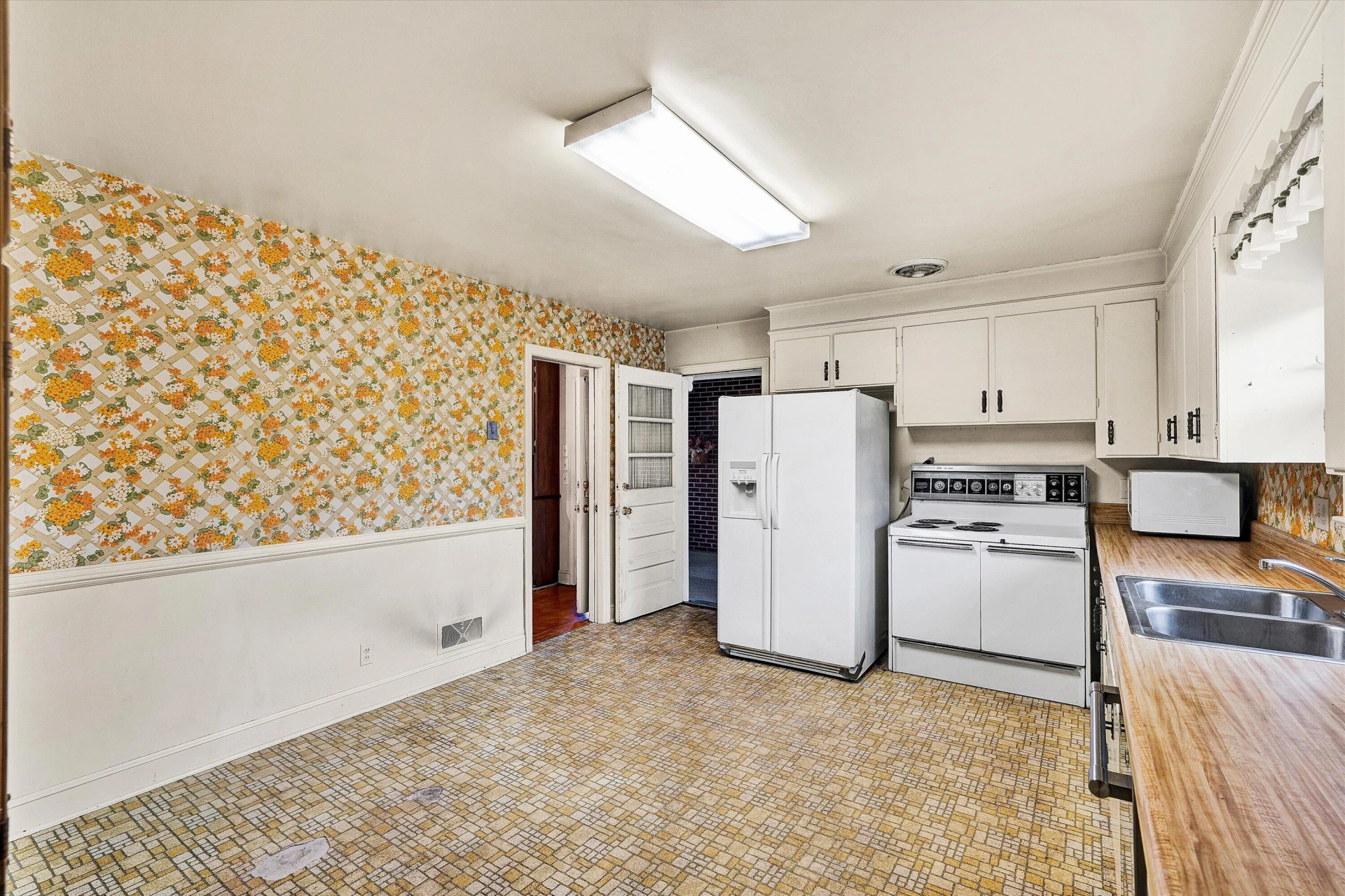 3038 Dover DR SW - Photo 11