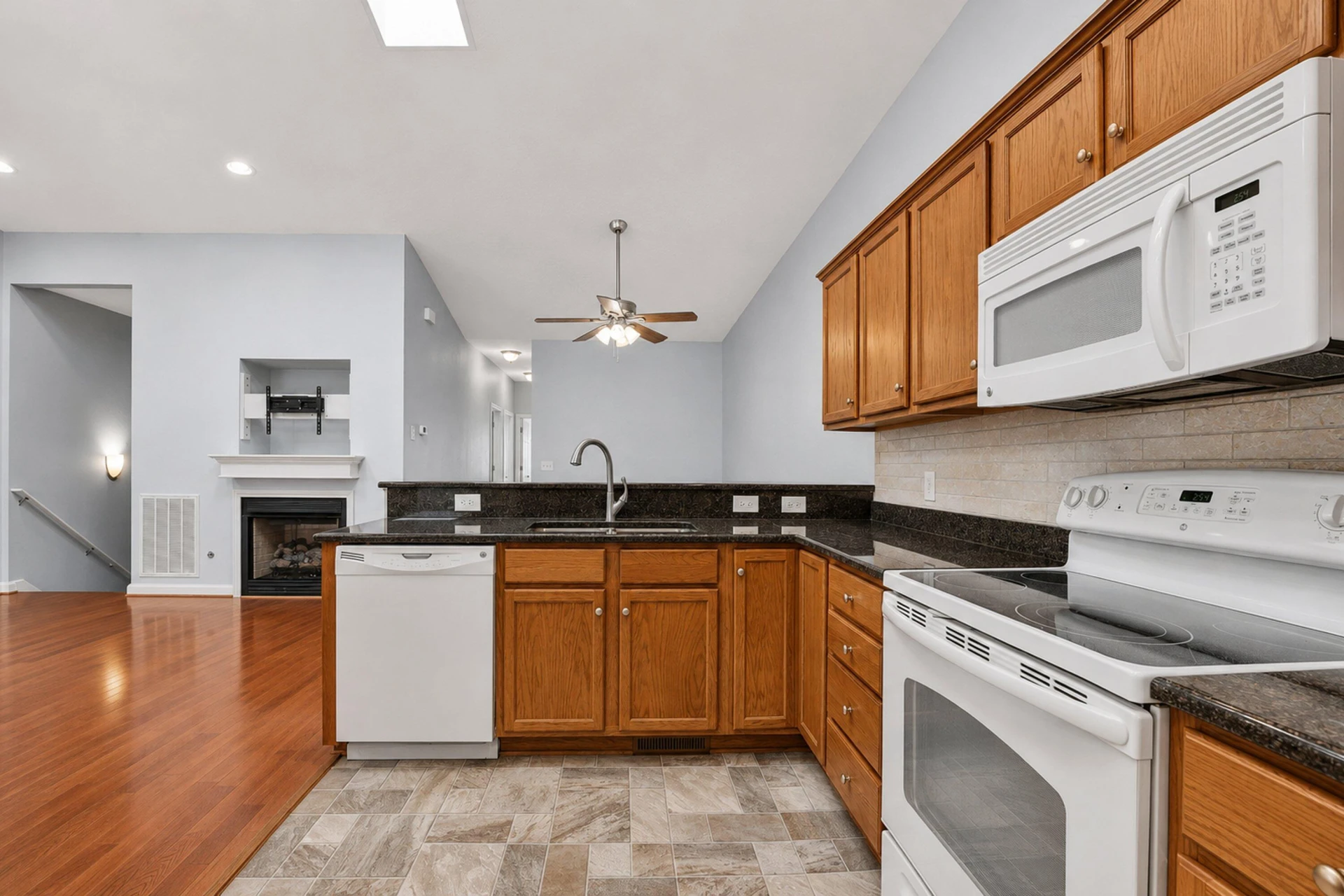 6651 Stonelyn Cottage CT - Photo 9