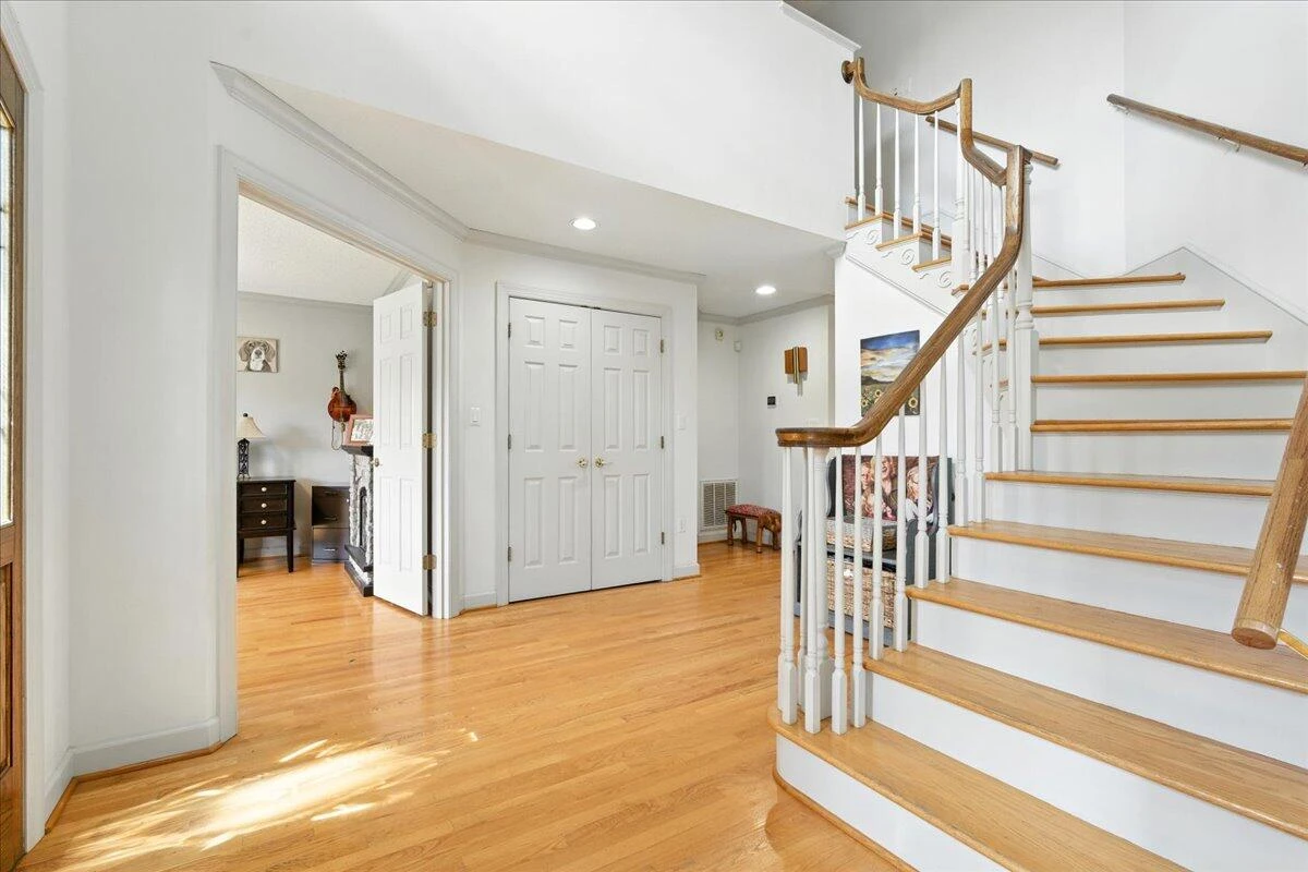 1193 Yarrow RD - Photo 8