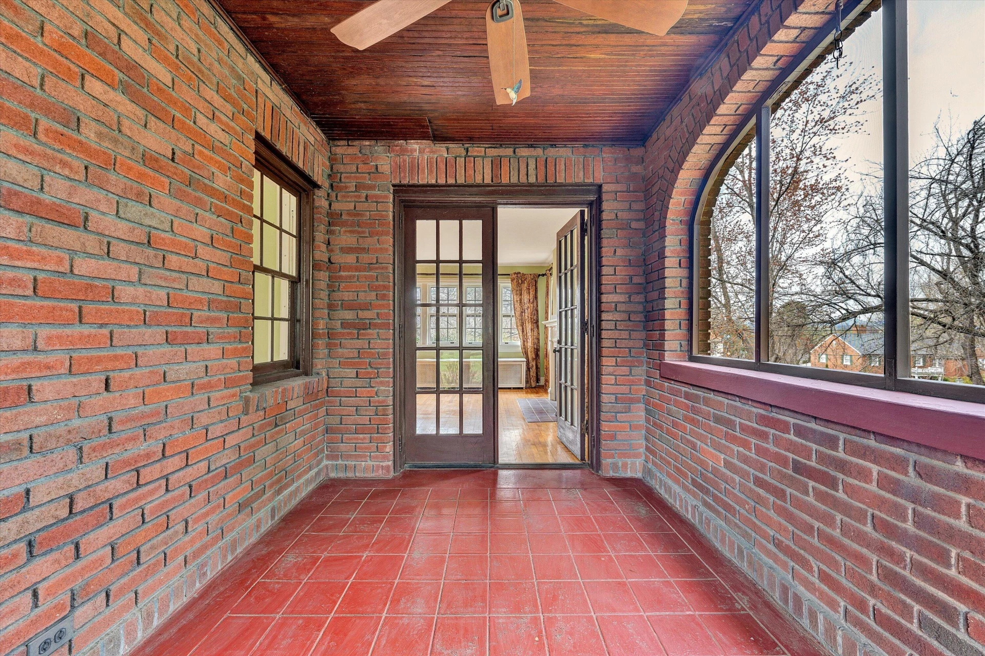 2610 Longview AVE SW - Photo 17