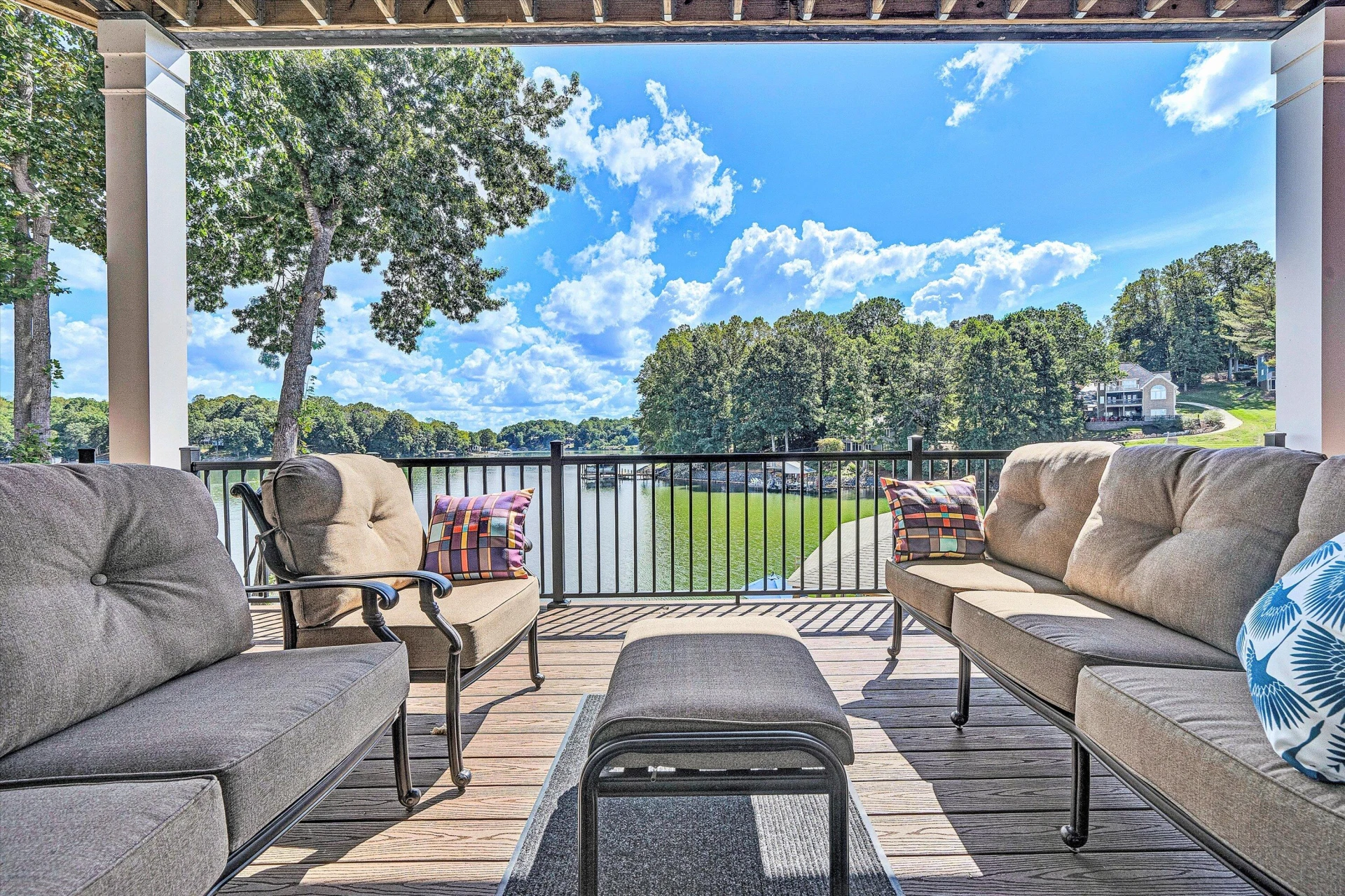 152 Windward Pointe DR - Photo 57