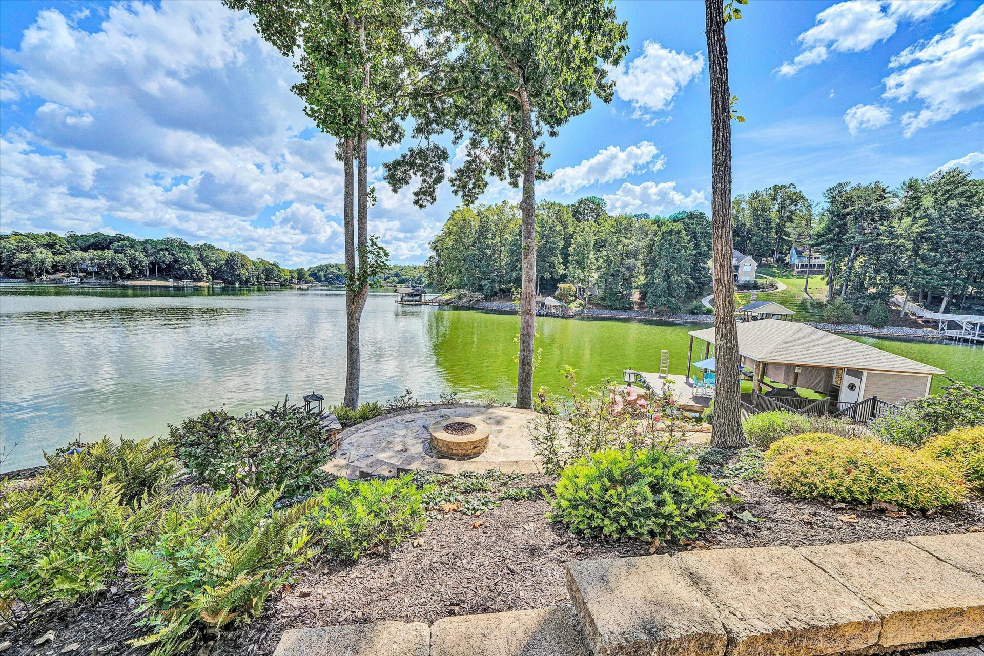 152 Windward Pointe DR - Photo 86