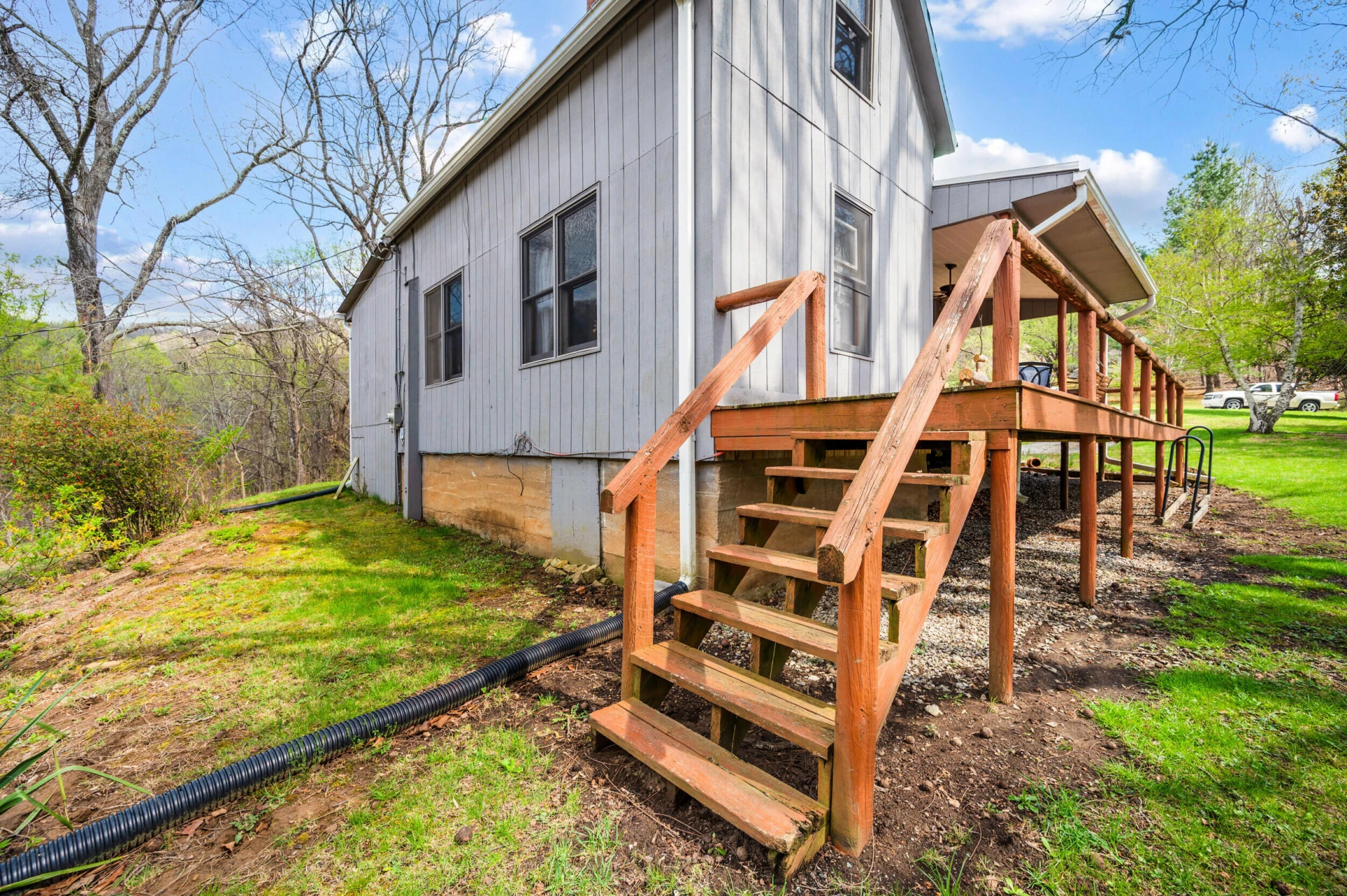 1374 Moccasin RD - Photo 39