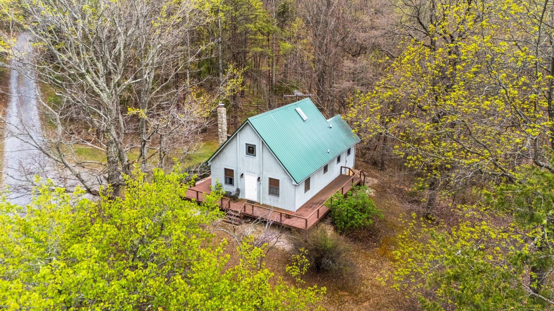 1374 Moccasin RD - Photo 49