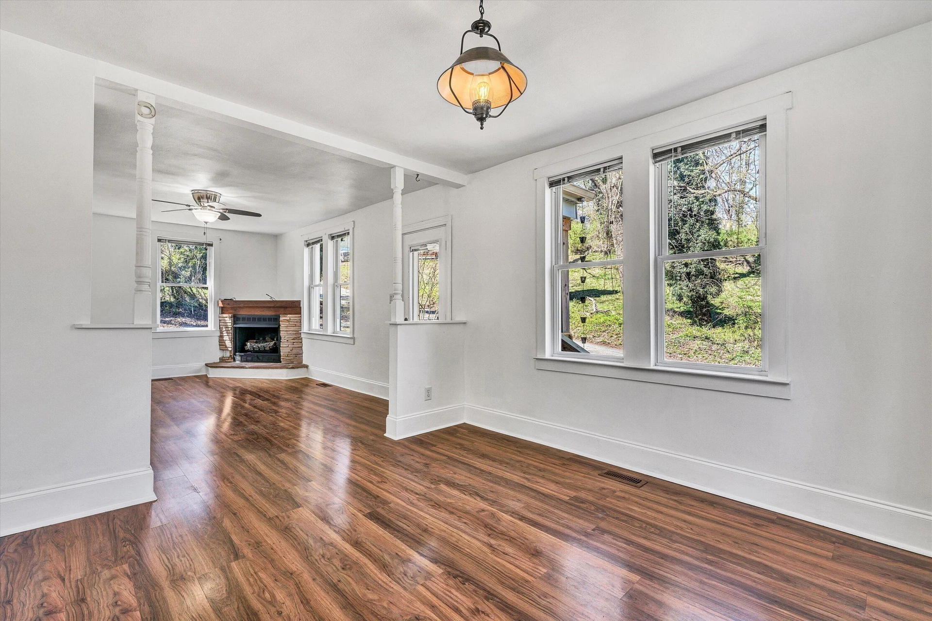 1815 Clinton AVE SE - Photo 8